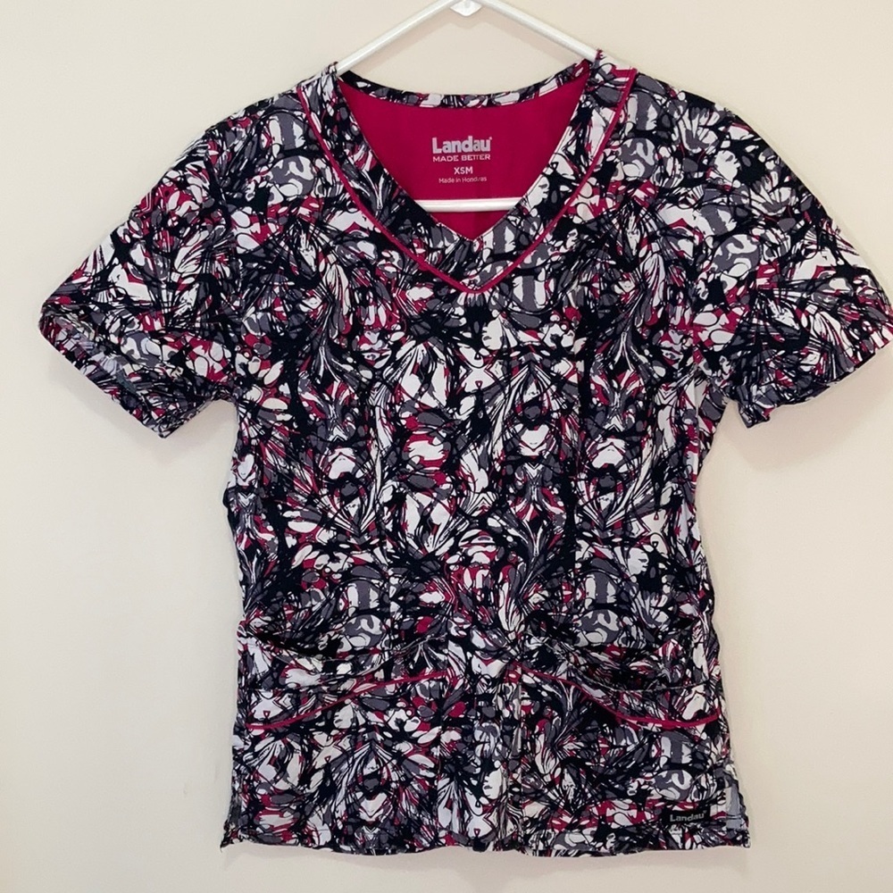 Landau Women’s Scrub Top Size XS